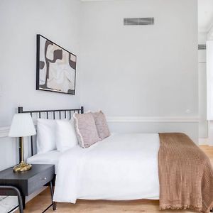 Private Bedrooms In The Heart Of Lisbon